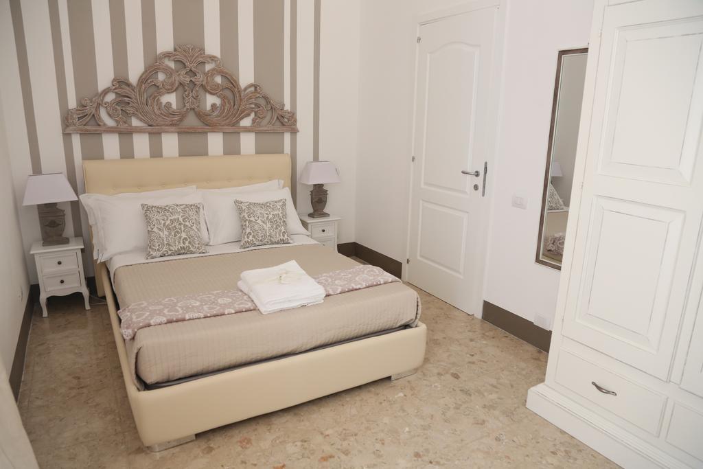Dimi House Bed and Breakfast Λέτσε Εξωτερικό φωτογραφία