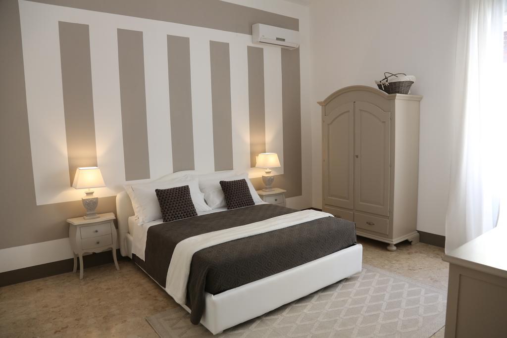 Dimi House Bed and Breakfast Λέτσε Εξωτερικό φωτογραφία
